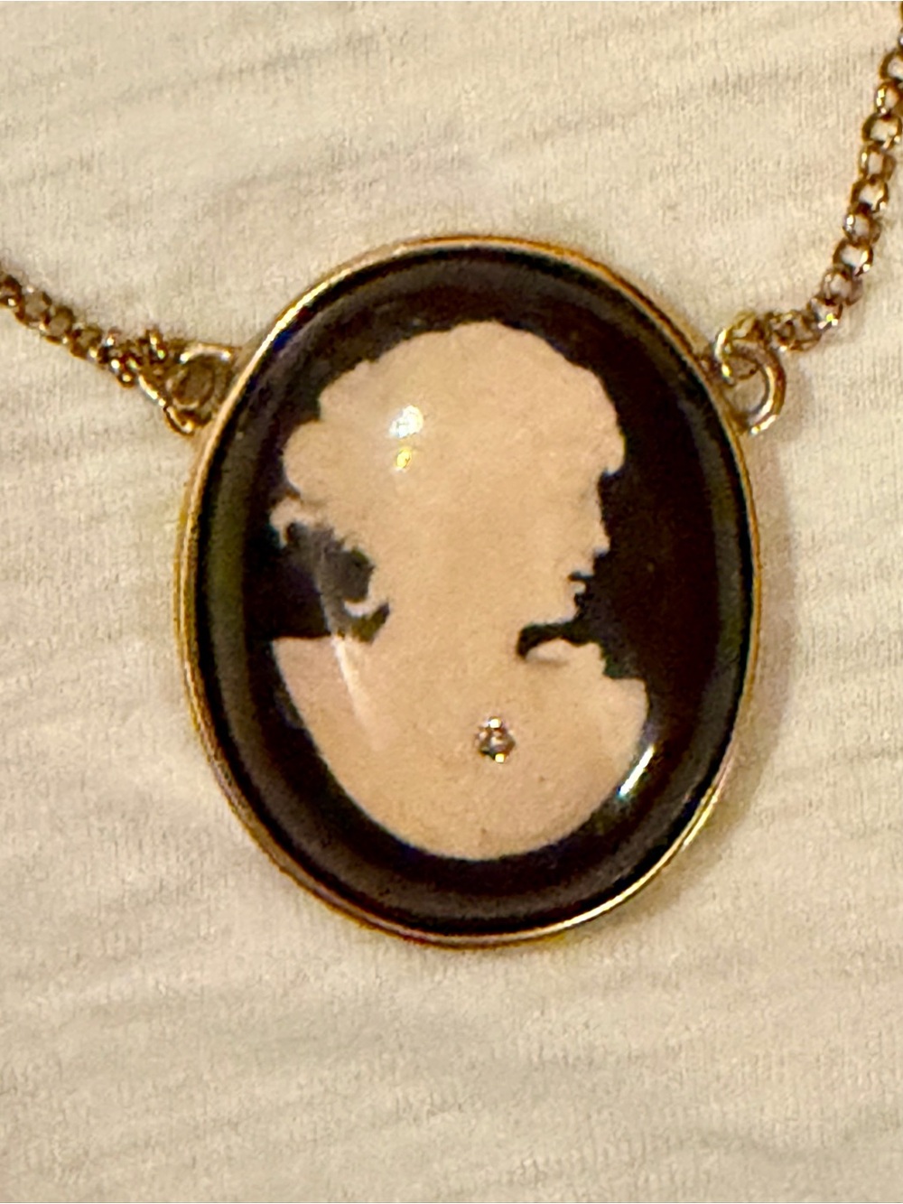Vintage-Inspired black and Cream Cameo pendant necklace by Natasha Farina